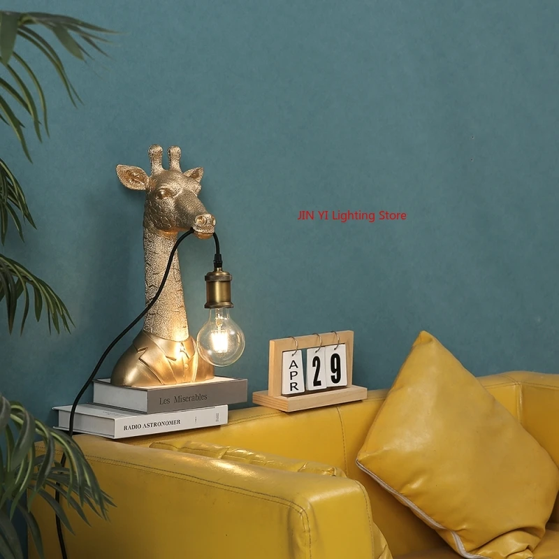 Offres spéciales dorées résine - Decor Lighting Sales avis et prix